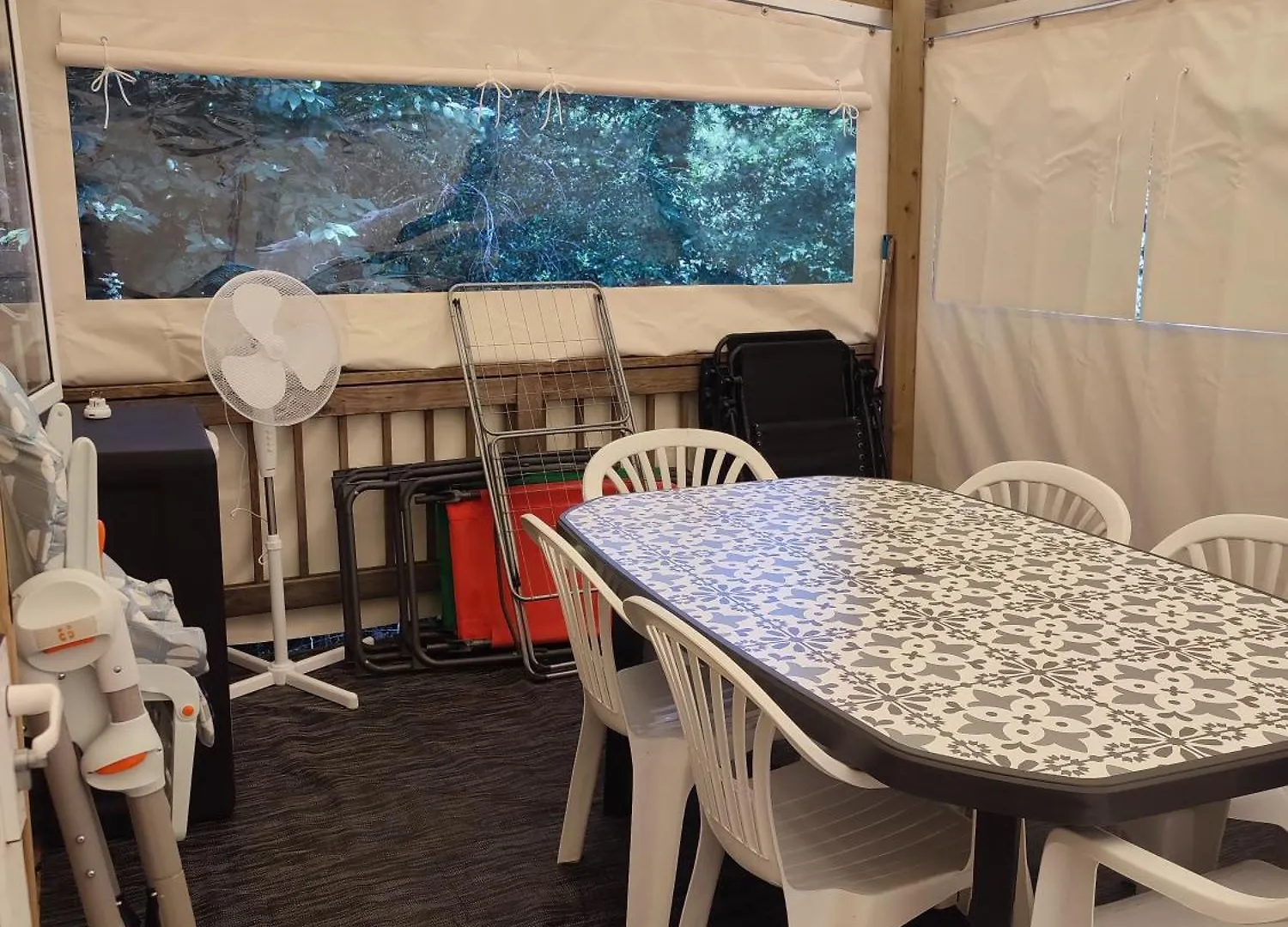 Mobil Home 3 Chambres Au Camping Paradis Du Quinquis Clohars-Carnoët 0*,